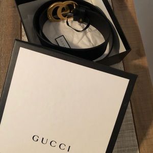 Gucci size 85 leather belt with double G buckle